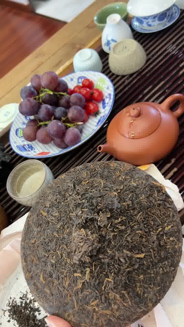 一葉知秋 從茶道精神到現代茶飲產業的文化轉譯與商業實踐